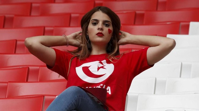 FOTO: Pesona Fan Wanita di Penyisihan Piala Dunia 2018