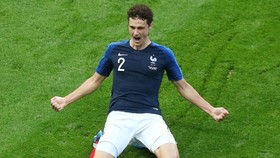 Bayern Munchen Resmi Dapatkan Benjamin Pavard