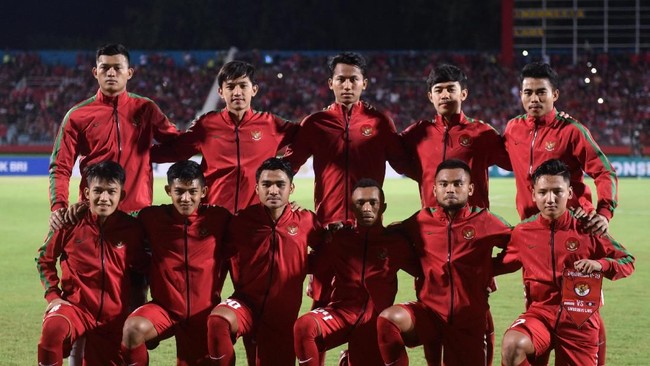 Timnas Indonesia U-19 dan Vietnam U-19 masih bermain imbang di babak pertama pada laga Piala AFF U-19 2018.