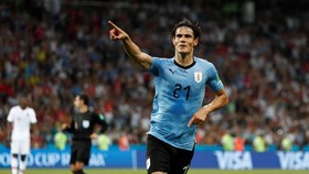 Cavani Dua Gol, Uruguay Kalahkan Portugal 2-1