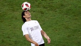 Pelatih Uruguay Rahasiakan Kondisi Cavani