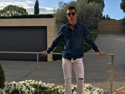 Ronaldo Asyik Berpesta di Saat Karantina