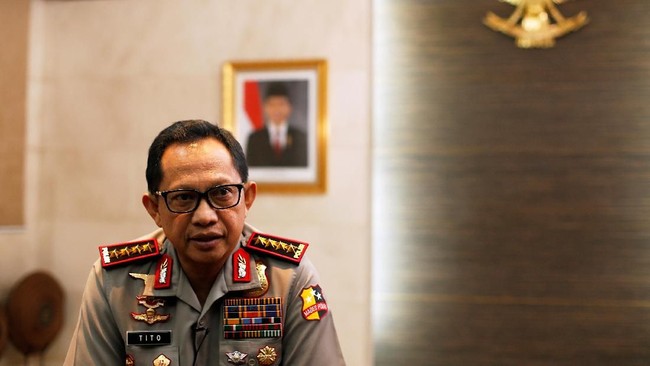 Kapolri Jenderal Tito Karnavian menegaskan pihaknya tak akan berhenti memburu para teroris untuk menunjukkan kekuatan Indonesia melawan terorisme.