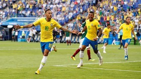 Neymar Brilian, Brasil Menang 2-0 Atas Meksiko