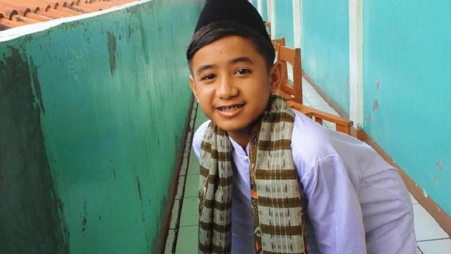 Sebelum diblokir, Tik Tok sempat melahirkan selebriti-selebriti seperti Bowo Alpenliebe dan Nurrani, atau Hari Kutty dari India.