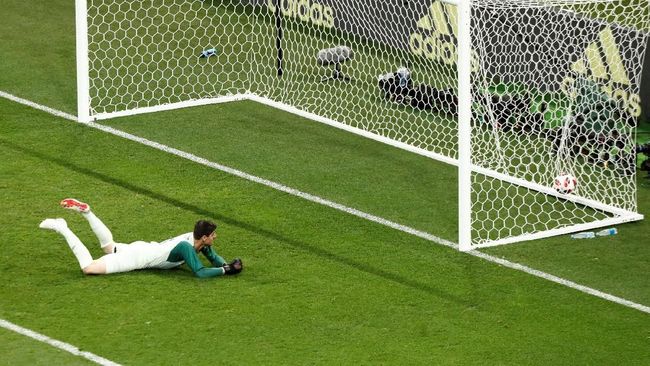 Meme Lucu Thibaut Courtois Gabung Real Madrid Kepastian Thibaut Courtois bergabung ke Real Madrid disambut kehadiran meme-meme lucu di dunia maya.