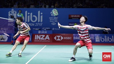 img-title Fajar: Kevin Seperti Ingin 'Makan' Shuttlecock di Lapangan