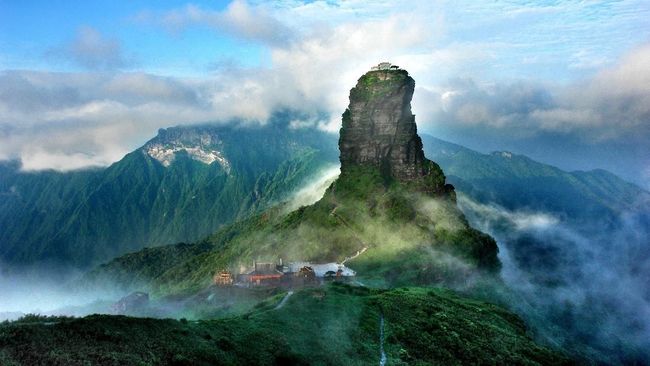 Ada belasan lokasi dan bangunan bersejarah di Eropa sampai Asia yang masuk daftar baru bergengsi ini.