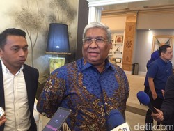 Gubernur Sultra Soal Fotonya di Karung Bansos: Terus Pakai Foto Apa?