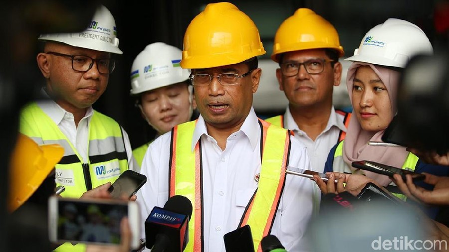 Menteri Perhubungan Budi Karya dinyatakan positif Corona.