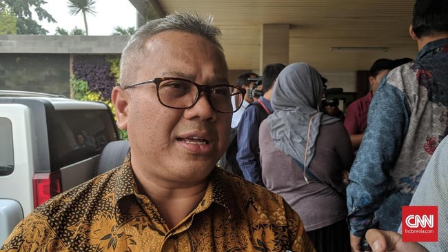 PKPU yang melarang eks koruptor menjadi caleg ditetapkan dan berlaku. Ketua KPU berharap publik tak lagi memperdebatkan hal tersebut.