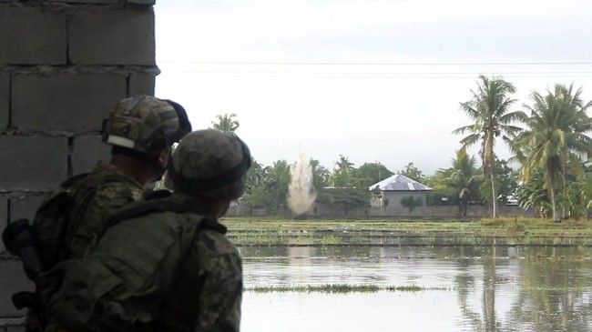 FOTO: Pertempuran Sengit Merebut Kota di Filipina dari ISIS