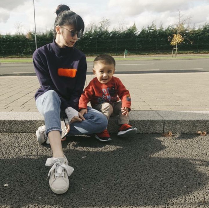 <p>Owen yang kini berusia dua tahun menggemaskan banget ya. (Foto: Instagram/laurabas)</p>