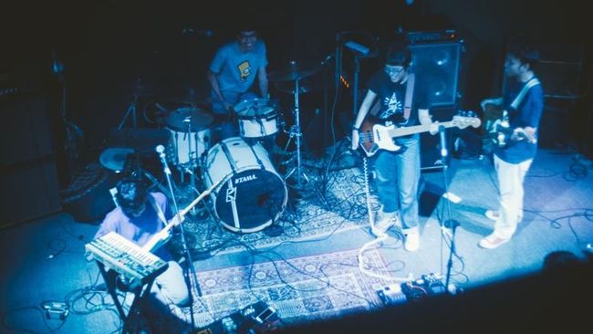 Tiga band asal Indonesia, Bedchamber, Gizpel dan Grrrl Gang menggelar konser di Filipina, Singapura, Malaysia, dan menutupnya di Jakarta Indonesia.