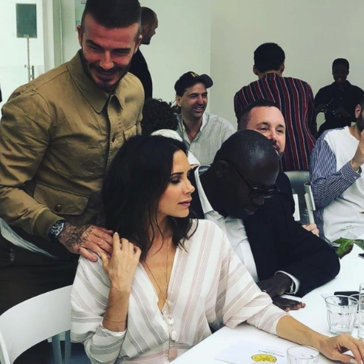 <p>Beckham dan Victoria bertemu pada bulan November 1996, ketika David Beckham bermain untuk Manchester United dan Victoria dikenal sebagai Posh Spice di grup Spice Girls. (Foto: Instagram @victoriabeckham)</p>