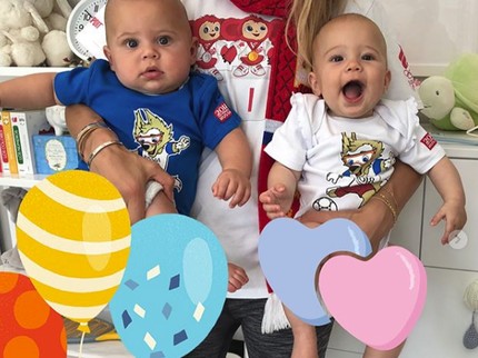Lucy dan Nicholas, Anak Kembar Enrique Iglesias yang Bikin Gemas