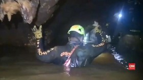 VIDEO: Penyelam Tewas saat Penyelamatan 12 Remaja di Gua