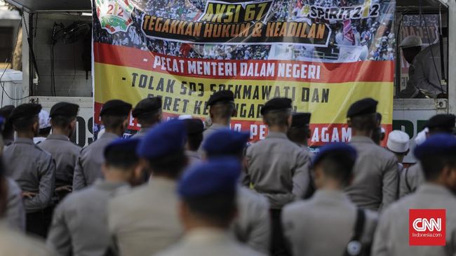 Kemendagri Tolak Tuntutan Aksi 67 Copot Iriawan di Jabar