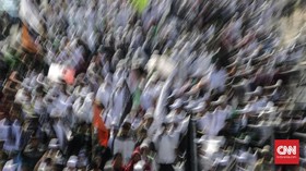 Massa FPI Kawal Pemeriksaan Bahar bin Smith di Bareskrim