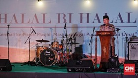 Tonton Langsung, JK Puji Grup Musik Gambus Sabyan