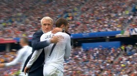 VIDEO: Kaki Kiri Griezmann Bawa Prancis Kalahkan Uruguay