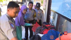 VIDEO: Polisi Periksa 8 Saksi Karamnya KM Lestari Maju