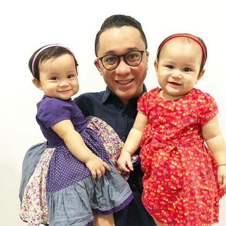 <p>Kata ayah Bayu Alika dan Kalia sekarang udah lincah bergerak ke sana ke mari, hi-hi-hi. (Foto: Instagram @bayuoktara)</p>