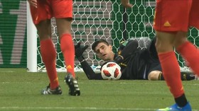VIDEO: Lengan Panjang Courtois Gagalkan Mimpi Juara Brasil