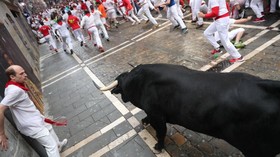 FOTO: Menantang Maut dengan Kabur dari Banteng