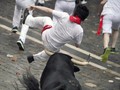 Balap Lari Banteng di Spanyol Lukai 2 Turis AS