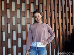 Di Rumah Saja, Sophia Latjuba hingga Prilly Latuconsina Masak Enak