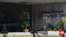 Menelisik Kendaraan Mewah Seputar Istri Pejabat Ditjen Hubla