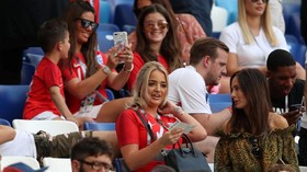 FOTO: Parade WAGs Saat Inggris Kalahkan Swedia di Piala Dunia