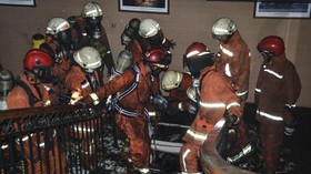 Satu Petugas Damkar Tewas saat Padamkan Kebakaran di Jakut