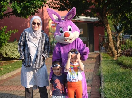 Hadiah Sederhana dari si Kecil yang Bikin Zaskia Mecca Haru