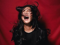 Isyana Sarasvati Rilis Unlock the Key di Bawah Label Sendiri