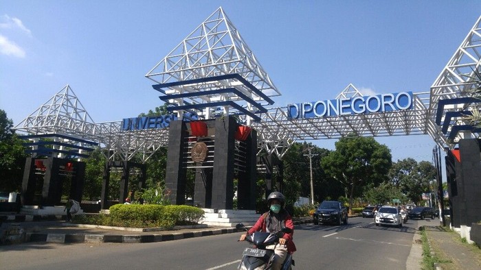 kampus undip semarang