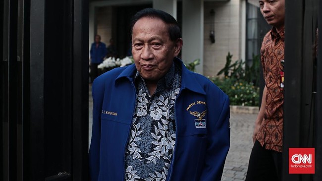 Survei internal partai Demokrat menunjukkan jika 62 persen kader mendukung Prabowo Subianto sementara 38 persen mendukung Joko Widodo di pilpres 2019.