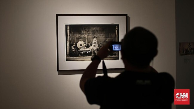 Cara bikin orang di foto lawas hingga patung bisa tampak bergerak.