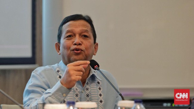 Salah satu industri yang harus dikembangkan Indonesia untuk menghadapi persaingan global adalah industri kreatif dan digital.