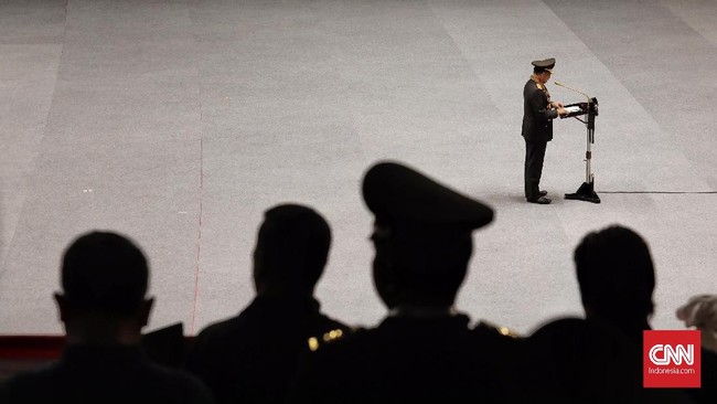 Presiden Jokowi meminta Polri tak berpuas diri dengan pencapaian. Ajang Asian Games bakal jadi pembuktian keberhasilan Polri dari segi pengamanan.
