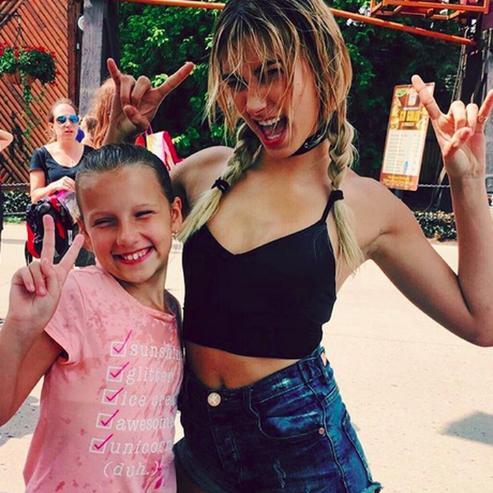 <p>Jika menikah dan jadi ibu muda, bukan nggak mungkin Hailey Baldwin bakal jadi ibu yang gaul. He-he-he. (Foto: Instagram/ @haileybaldwin)  </p>