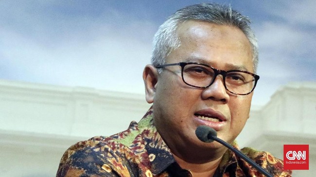Ketua KPU Arief Budiman mengimbau para bakal capres-cawapres agar tak beraktivitas berat dan melelahkan setelah mendaftar karena harus melewati tes kesehatan.