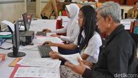 PPDB di Jawa Tengah Lagi-lagi Menuai Protes Andi&nbsp;Video