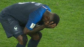 VIDEO: Samuel Umtiti Bawa Prancis Dekati Gelar Juara Dunia