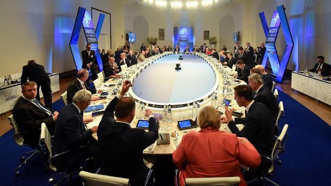 NATO Rapat Darurat Bahas Tuntutan Trump soal Bujet Pertahanan