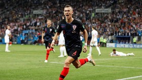 Pergerakan Liar Perisic Bikin Inggris Tumbang