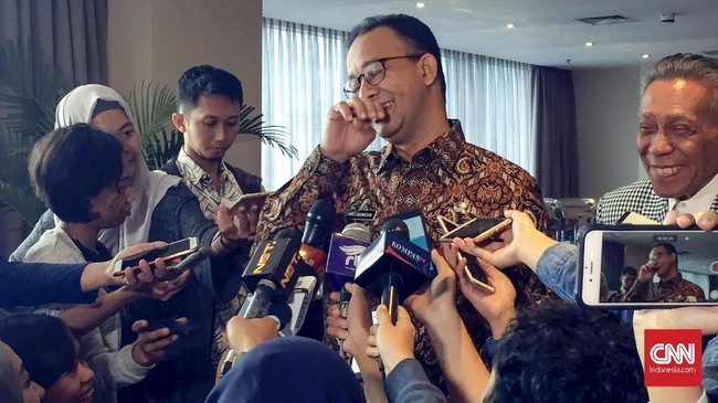 Anies Baswedan mengklaim perombakan pejabat tidak dilakukan tiba-tiba, namun sudah dipersiapkan sebelumnya.