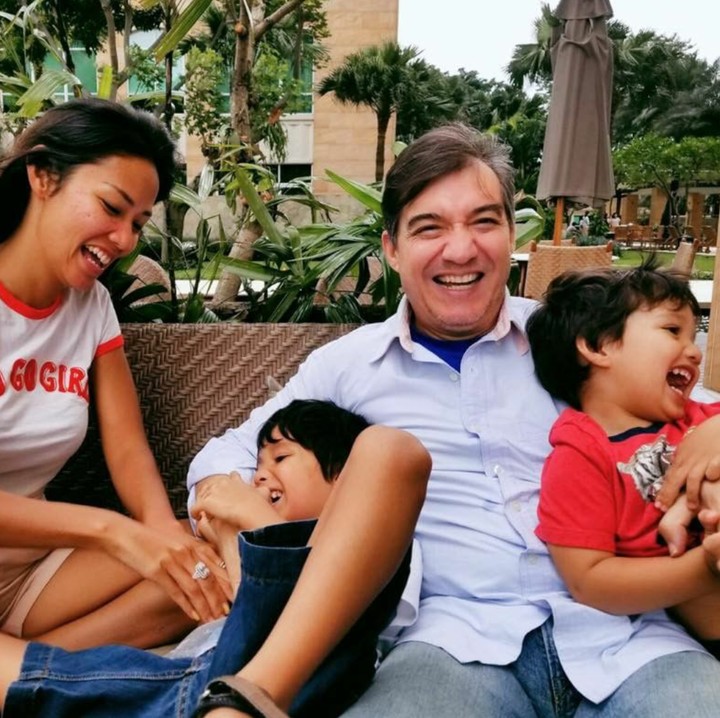 <p>Menikah sejak Juli 2010, mereka dikaruniai dua anak. (Foto: Instagram/shantyparedes)</p>
