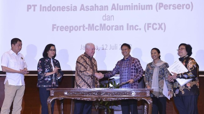 JATAM mencatat sejumlah divestasi di Indonesia selama ini justru kerap gagal dan hanya menguntungkan oligarki dan mafia pertambangan belaka.